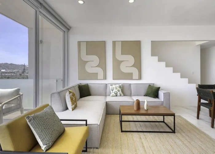 3 Bd Penthouse Bbq Near Medano