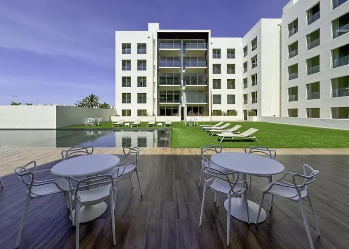 3 Bd Penthouse Bbq Near Medano Holiday home *