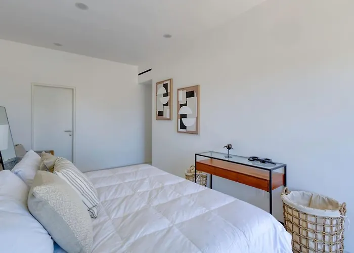 3 Bd Penthouse Bbq Near Medano Holiday home *
